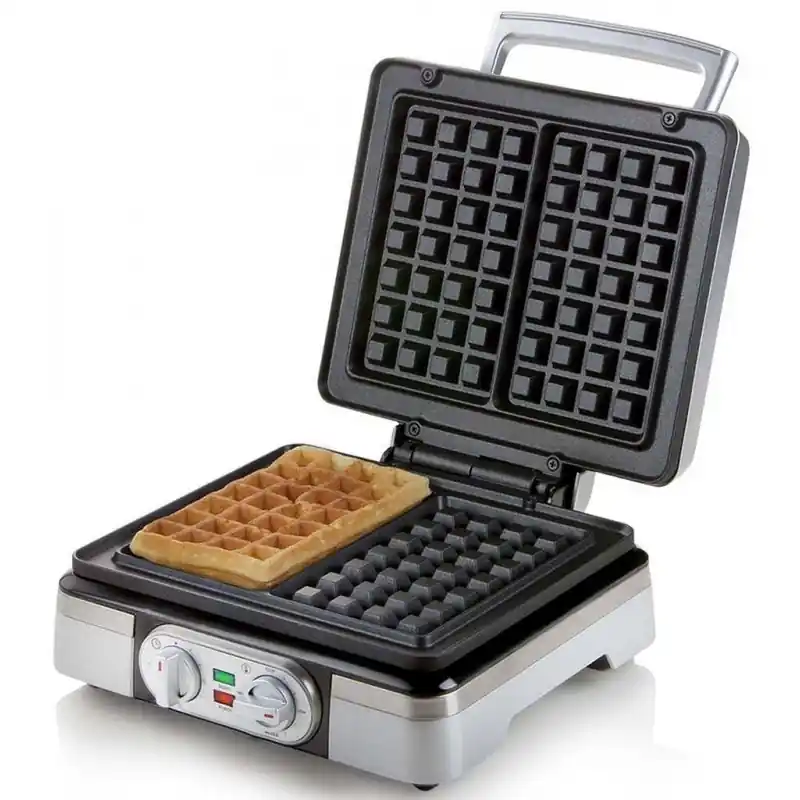 Sale DOMO Waffeleisen mit Timer - rechteckige belgische Waffeln 4x7 cm - silber 1400W, DO9149W
