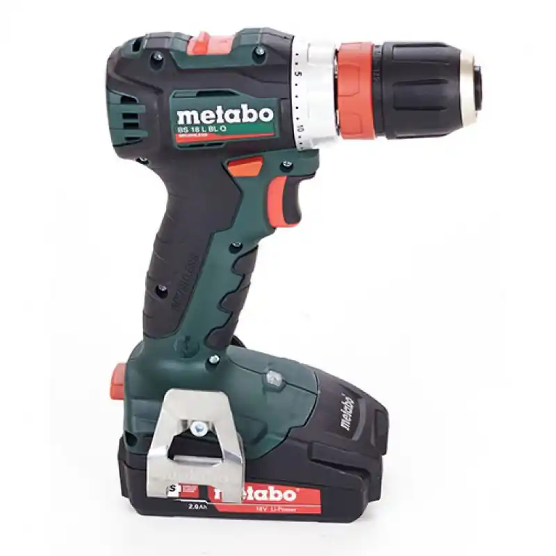 Echt Metabo BS 18 L BL Q Akku-Bohrschrauber (60Nm/18V/2x2,0Ah) MetaBOX 145 602327500