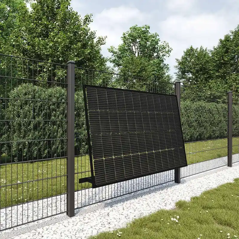 Sonderangebot 455W PV-Zaun Anlage inkl. Halterung angewinkelt