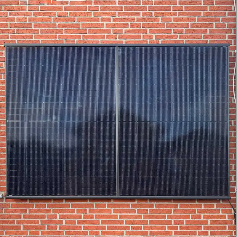Nur Heute WandPV Premium mit Einlegeschienen und schwimmender Lagerung für 2 x PV-Module waagerecht